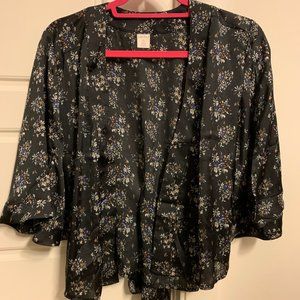 Floral kimono-style blouse